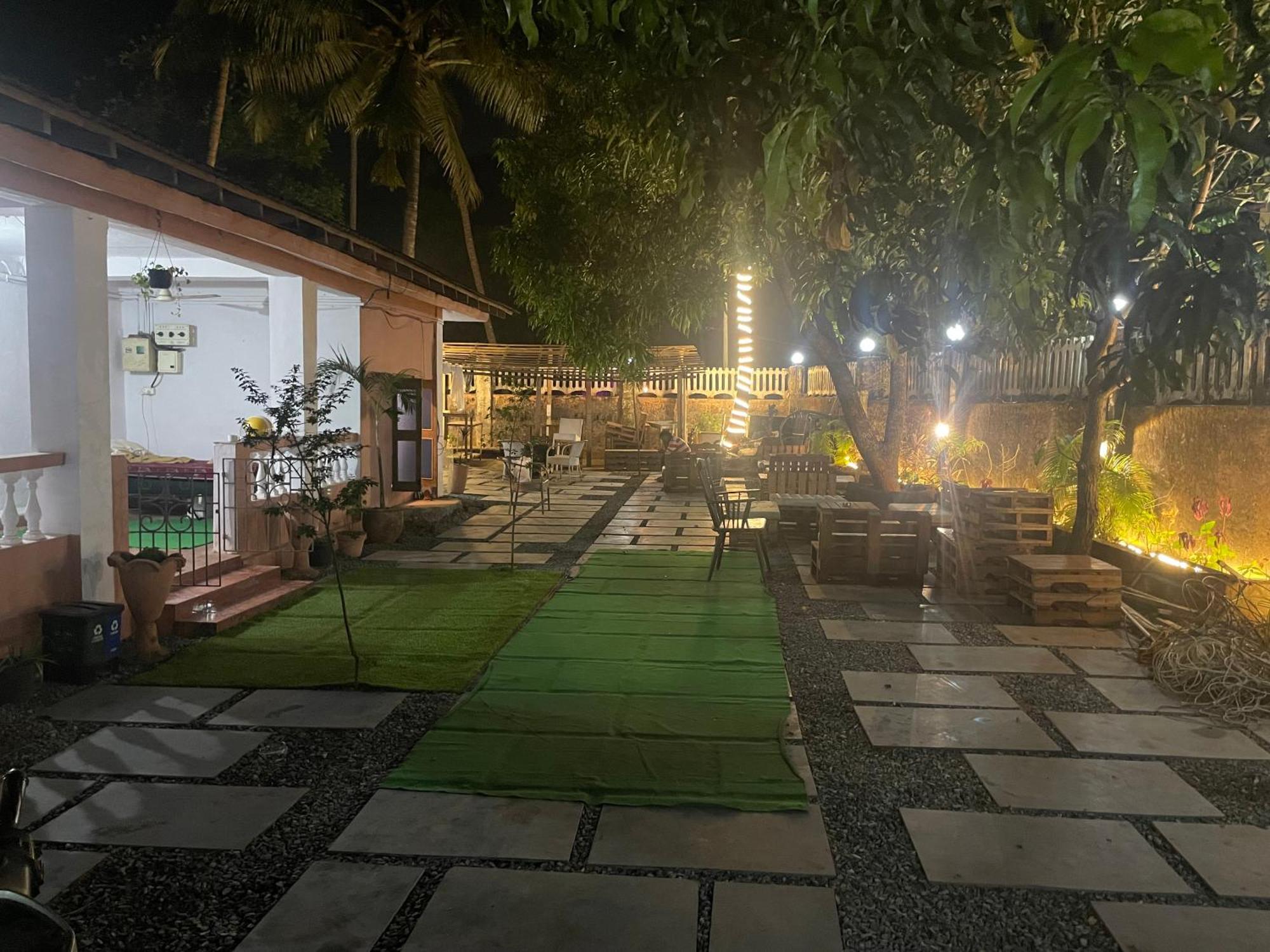 Streetmates Hostel Anjuna Exterior foto